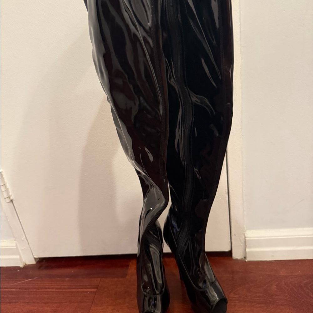 Sleek Black Patent Leather Peep-Toe Heeled Boots - Picture 2 of 3